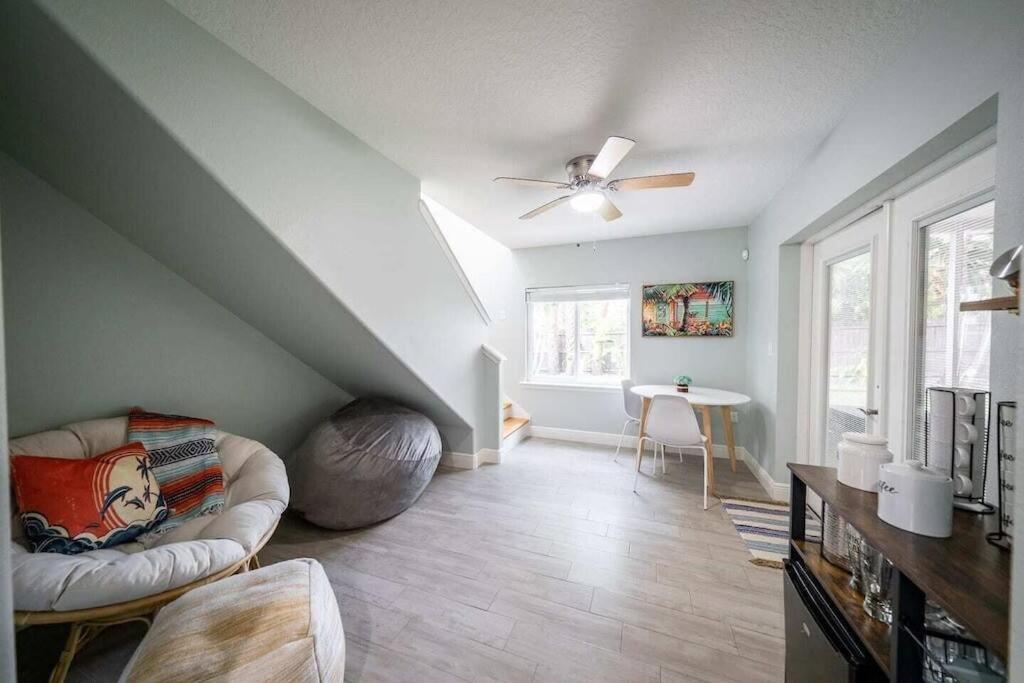 Beach House W/Putting Green/Game Rm/Rooftop Deck Cocoa Beach Exterior photo